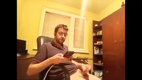 stoffy online show from 10/03/25, 10:29