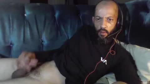 Hard online show from 10/11/25, 10:41