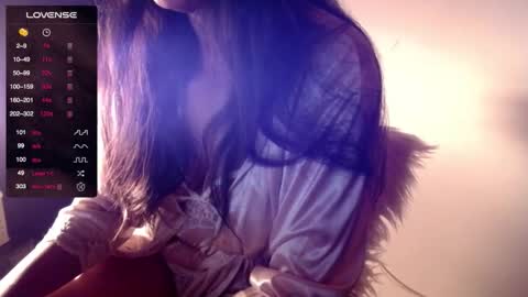 Snapshot of whisperingfire chatting on 11/24/25, 07:19 Mel online show from 11/24/25, 07:19