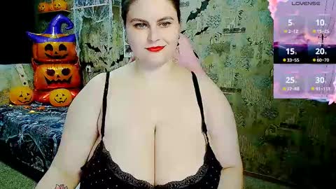 whisperinthedarkk online show from 10/29/25, 09:27