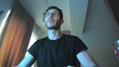 Snapshot of whisperoflust chatting on 05/22/26, 03:06 Michael online show from 05/22/26, 03:06