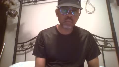 Snapshot of whisperw chatting on 08/03/26, 10:10 whisperw online show from 08/03/26, 10:10