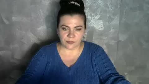 white__queen_ online show from 06/08/26, 07:09