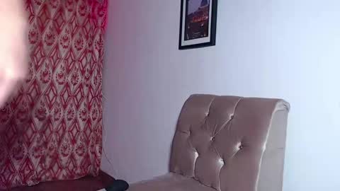 white boy online show from 02/25/25, 05:19