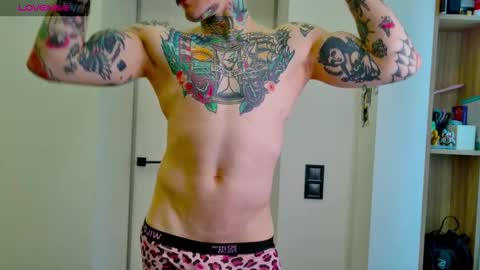 Max online show from 02/19/26, 01:07