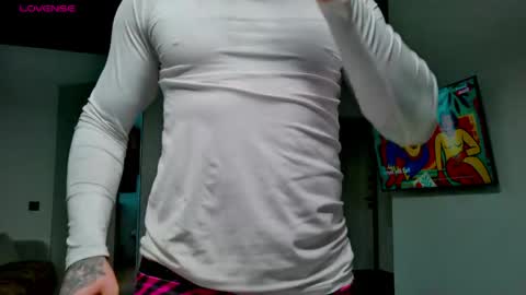 Max online show from 04/19/26, 12:37