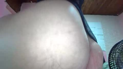 Snapshot of white_sexy_ chatting on 01/08/25, 12:26 white_sexy_ online show from 01/08/25, 12:26