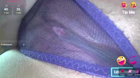 white_sexy_ online show from 02/14/26, 10:23