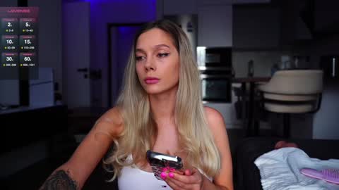 Kate  online show from 01/20/25, 07:36