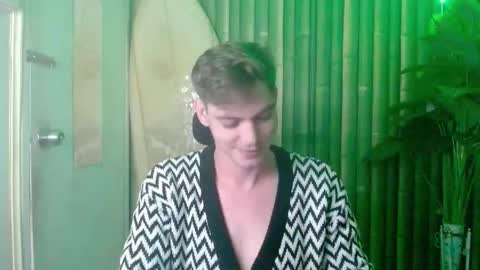 Christian online show from 11/19/25, 11:54