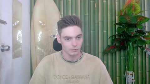 Christian online show from 12/22/25, 08:33