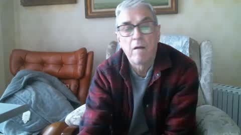 whitebriefs009 online show from 01/03/25, 03:22