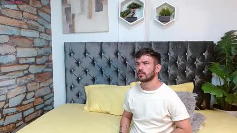 Dylan white online show from 02/17/25, 05:53