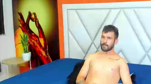 Dylan white online show from 09/25/25, 06:55