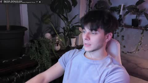 Gus online show from 12/22/24, 08:58