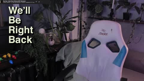 Gus online show from 12/24/24, 09:33