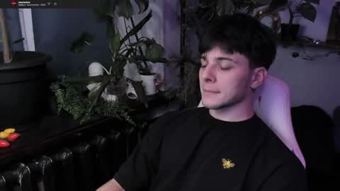 Gus online show from 01/16/25, 08:57