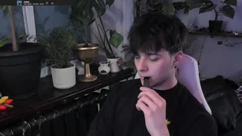 Gus online show from 01/24/25, 06:14