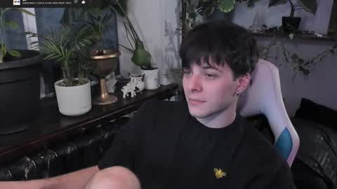 Gus online show from 02/09/25, 09:39