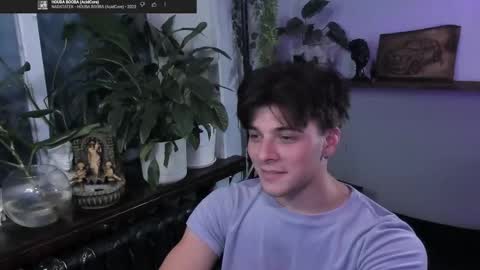 Gus online show from 09/27/25, 07:41