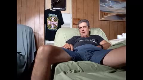 whitelion67 online show from 12/04/25, 02:43