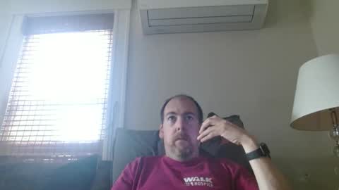 Snapshot of whitemi72975 chatting on 09/13/25, 09:03 Whitey online show from 09/13/25, 09:03