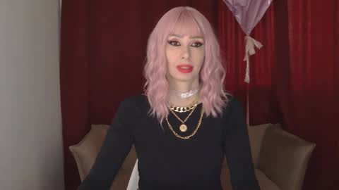 White Queen online show from 02/23/25, 09:11