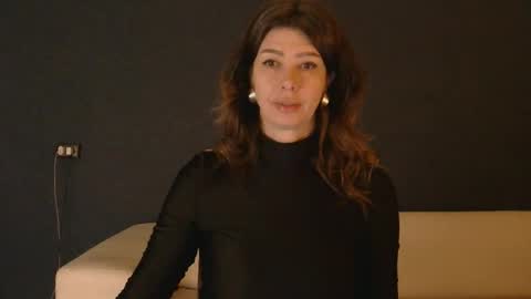 White Queen online show from 03/24/26, 04:06