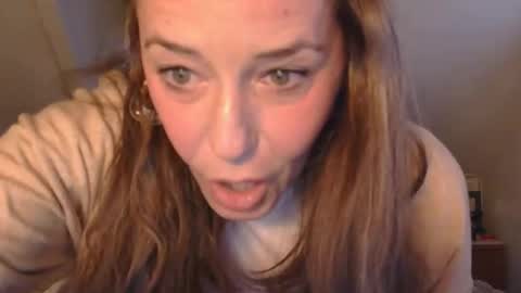 Miss Dior online show from 01/10/26, 12:51