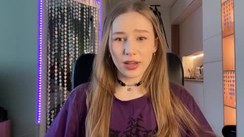 Alisa online show from 01/10/25, 07:14