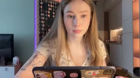 Alisa online show from 03/04/25, 06:47