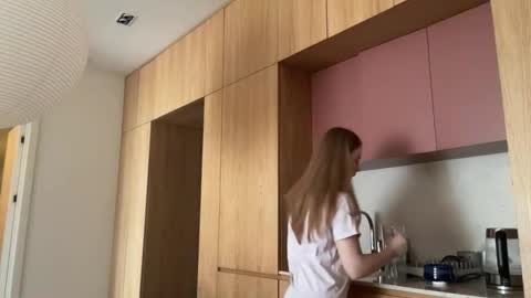 Alisa online show from 09/17/25, 07:32