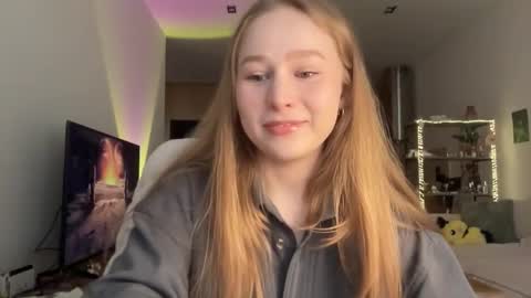 Alisa online show from 11/26/25, 07:31