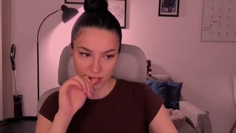 whoislulu online show from 02/22/26, 07:01