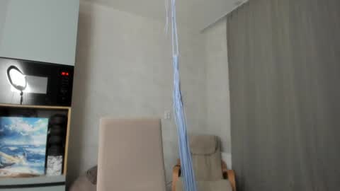 Veronica online show from 10/21/25, 07:14