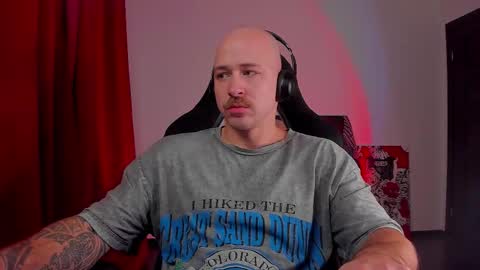 VI online show from 10/31/25, 06:20