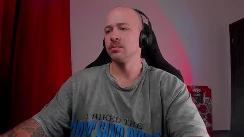 VI online show from 11/04/25, 05:34