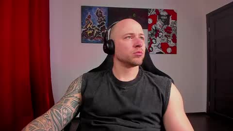 VI online show from 04/22/26, 03:57