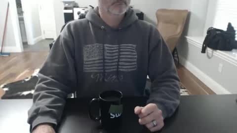 Snapshot of whyjonnie chatting on 10/23/25, 03:11 Why Jonnie online show from 10/23/25, 03:11