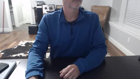 Snapshot of whyjonnie chatting on 10/29/25, 12:57 Why Jonnie online show from 10/29/25, 12:57