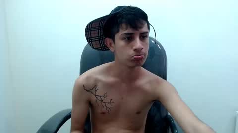 Snapshot of wickedboy_twink chatting on 01/20/25, 08:30 JAISON online show from 01/20/25, 08:30