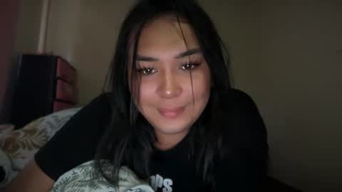 Snapshot of wickedwillowxxx chatting on 06/20/26, 02:36 Minna online show from 06/20/26, 02:36