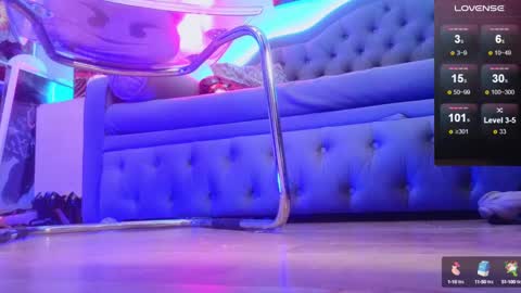 Laura  online show from 12/11/24, 07:53