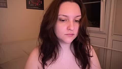 Snapshot of wievin chatting on 03/11/25, 04:07 VI online show from 03/11/25, 04:07