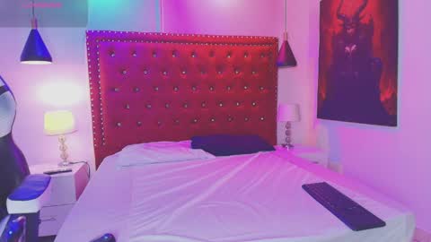 sussy online show from 03/24/26, 12:32