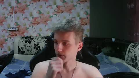 wiiinkyyy online show from 12/15/25, 03:16