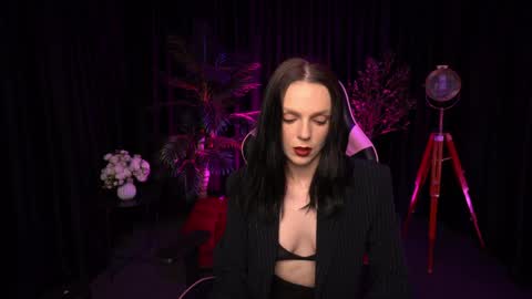 Alice online show from 04/07/26, 03:23