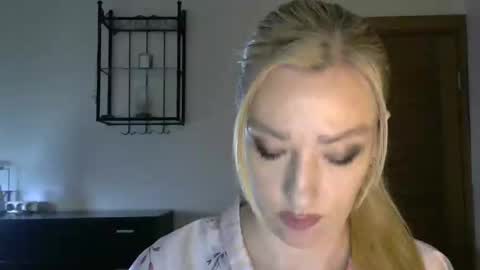 Alina online show from 01/27/25, 11:22