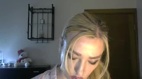 Alina online show from 02/01/25, 11:32