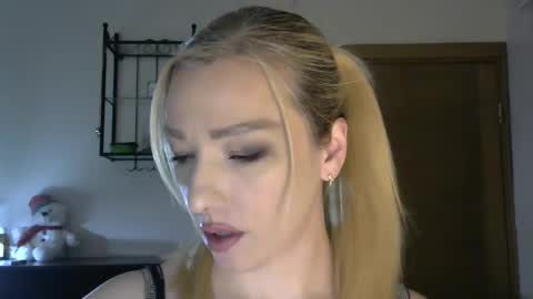 Alina online show from 02/28/25, 08:31